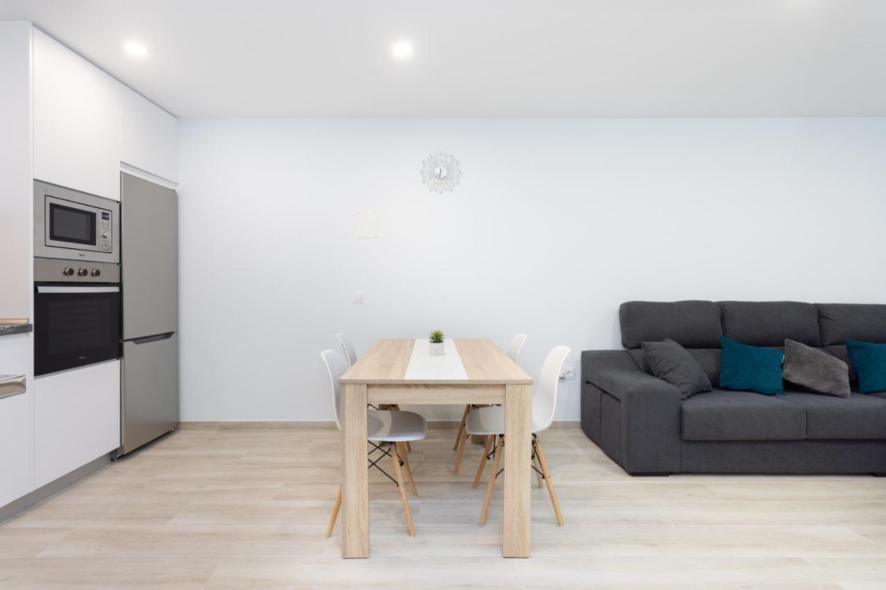Ohana Townhouse Arona  Bagian luar foto