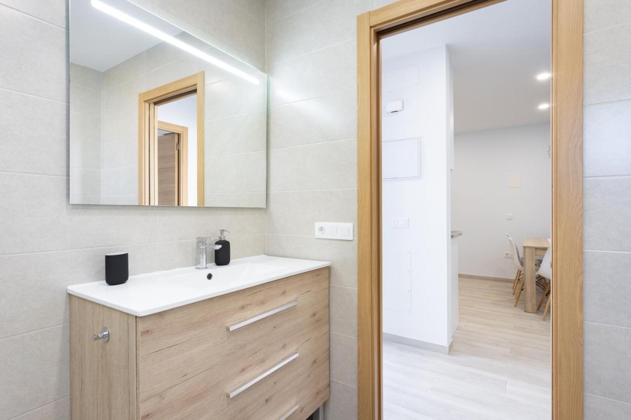 Ohana Townhouse Arona  Bagian luar foto